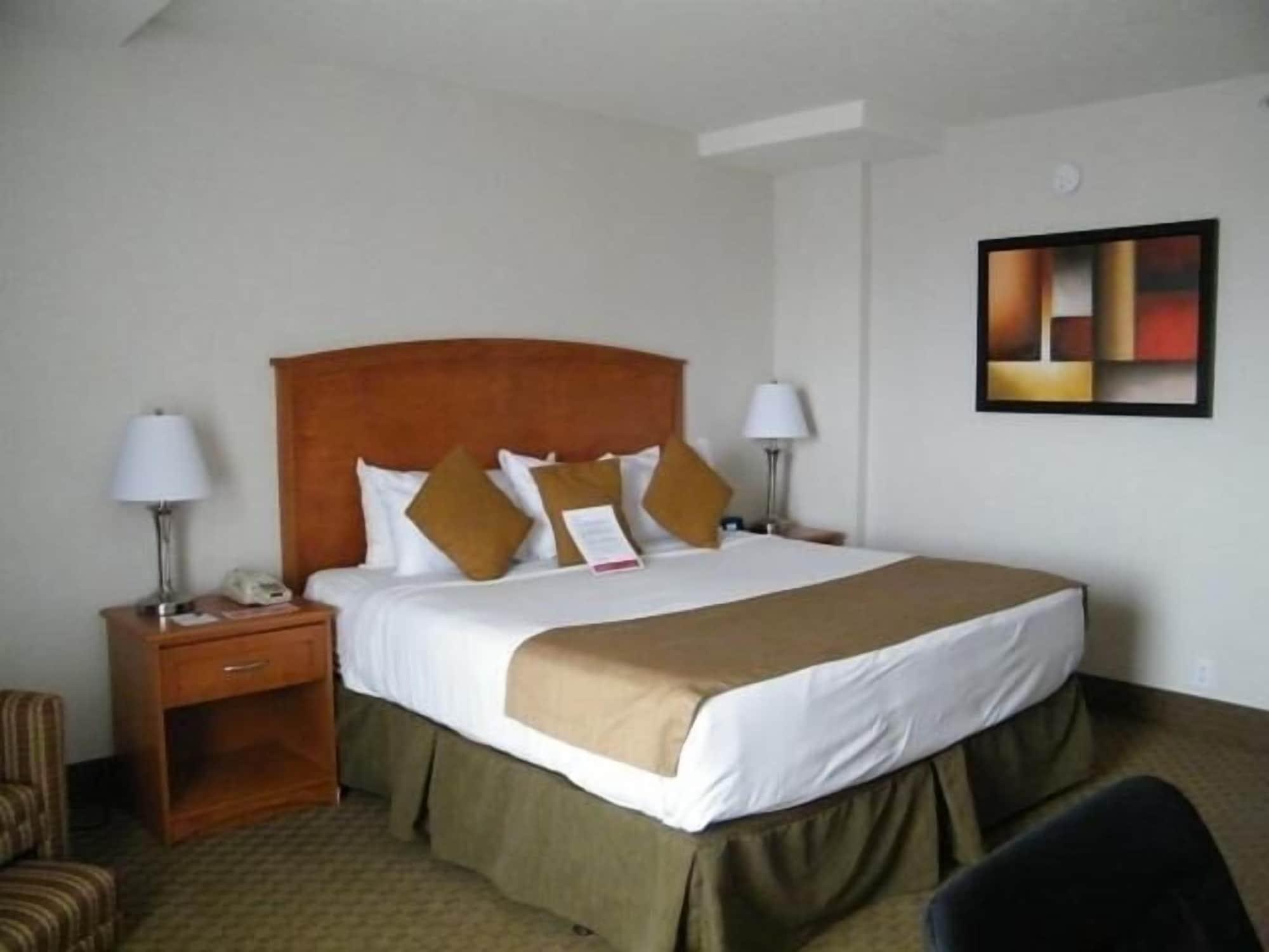 Ramada By Wyndham Edmonton South Hotel Exterior foto