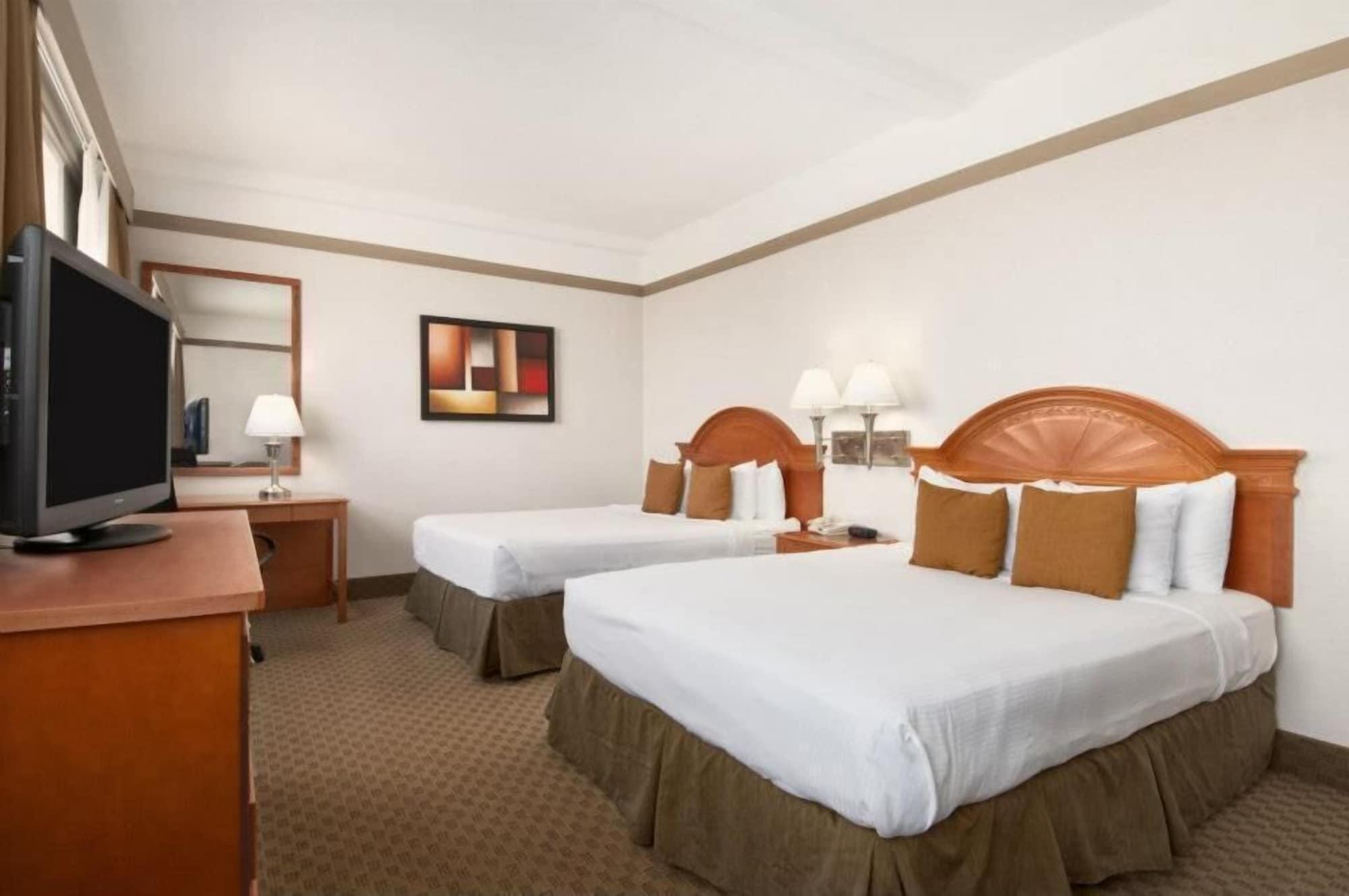 Ramada By Wyndham Edmonton South Hotel Quarto foto